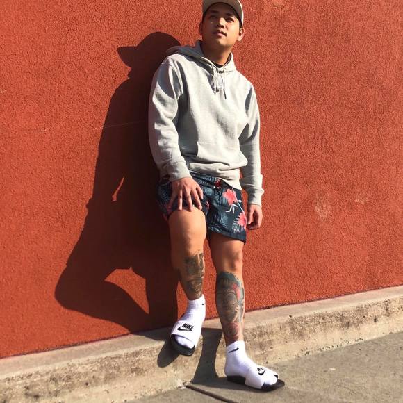 Meet your Posher, Kirk - Picture 1 of 1